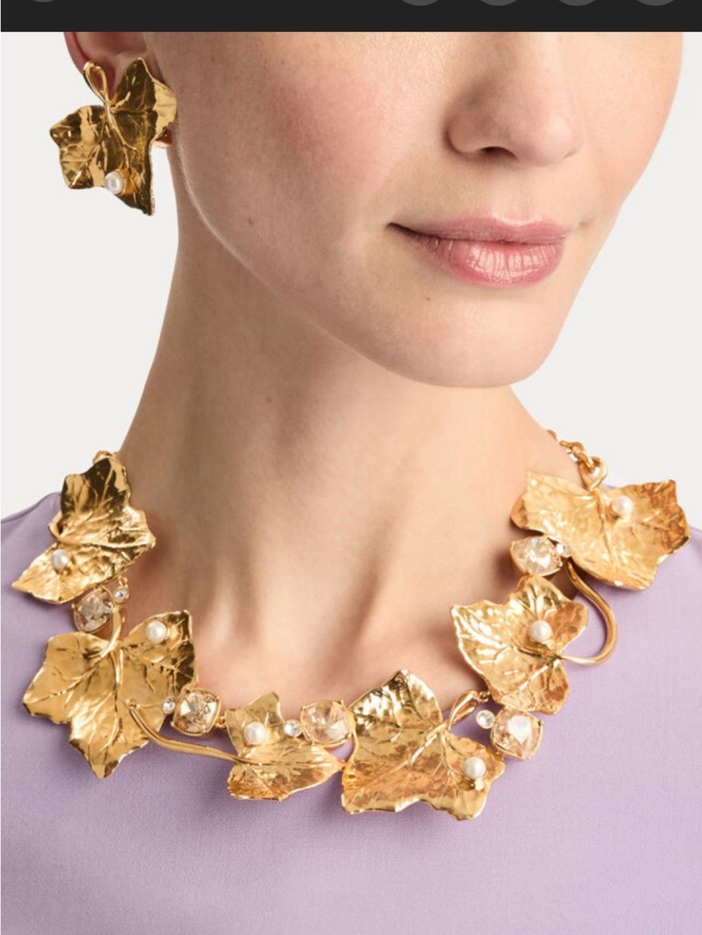 Oscar de la Renta golden Ivy vine necklace